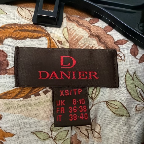 Danier Cognac Leather Jacket XS - Picture 12 of 12